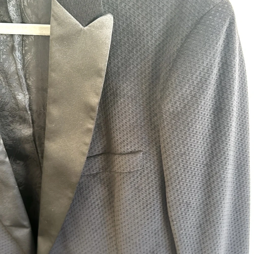 SARAR Black Velvet Textured Formal Dressy Jacket, 38 R - Picture 4 of 6